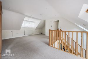 Annexe Bedroom- click for photo gallery